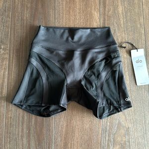 Alo Yoga Biker Short